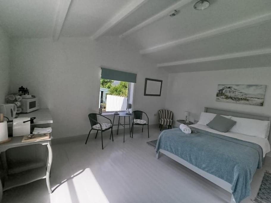 Apartment Under The Eaves